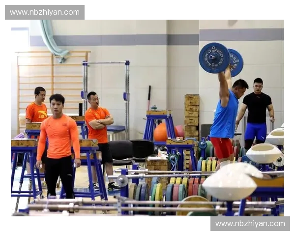 打造力量与耐力巅峰的科学举重训练全攻略